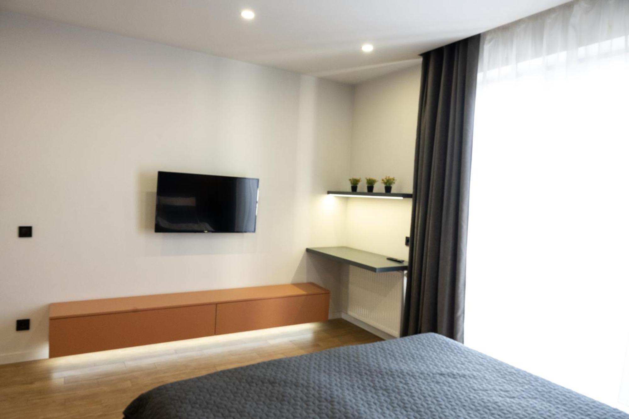 Luxury Apartments “Bozdosh” Uzjhorod Eksteriør bilde